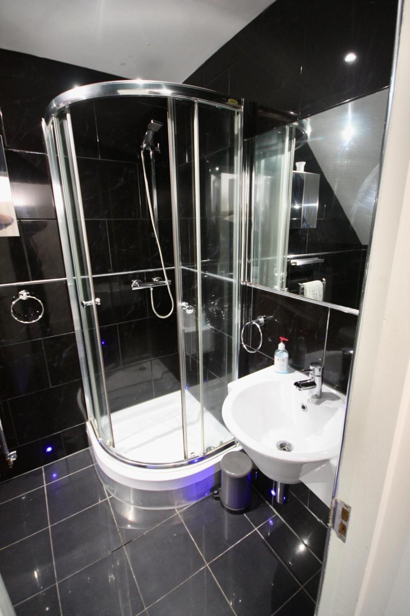 Bournemouth Hot Tub & Sauna Holiday Let Eksteriør bilde