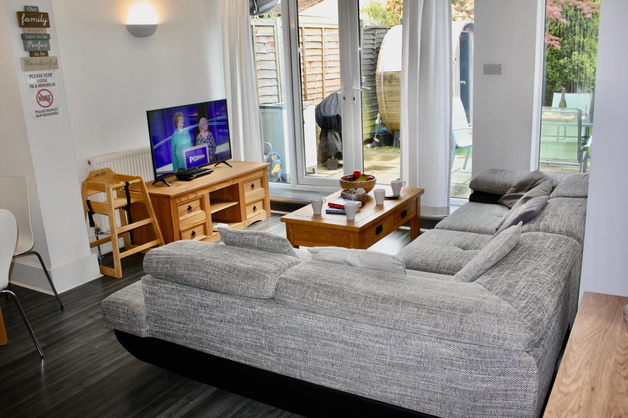 Bournemouth Hot Tub & Sauna Holiday Let Eksteriør bilde