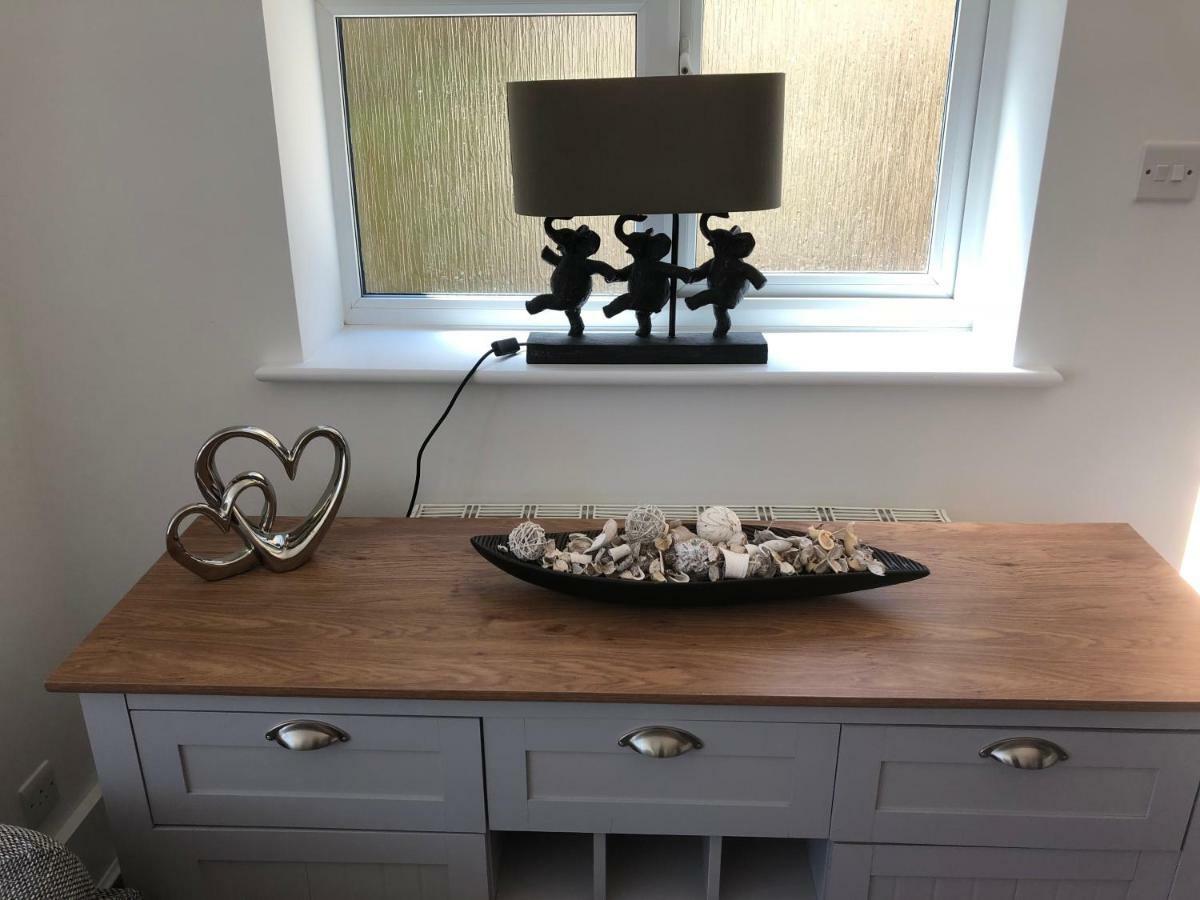 Bournemouth Hot Tub & Sauna Holiday Let Eksteriør bilde