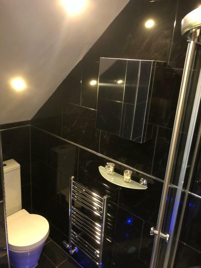 Bournemouth Hot Tub & Sauna Holiday Let Eksteriør bilde