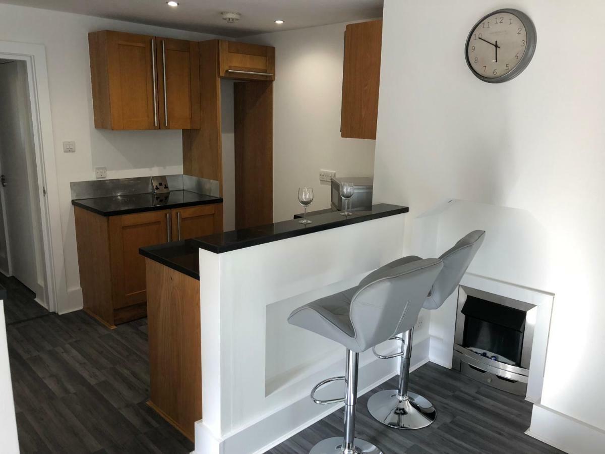 Bournemouth Hot Tub & Sauna Holiday Let Eksteriør bilde