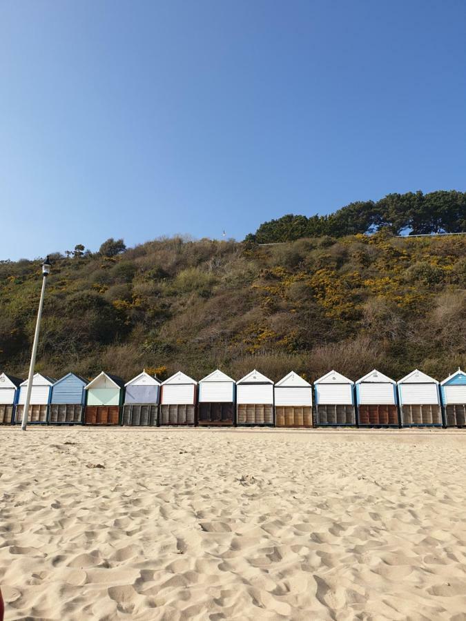 Bournemouth Hot Tub & Sauna Holiday Let Eksteriør bilde